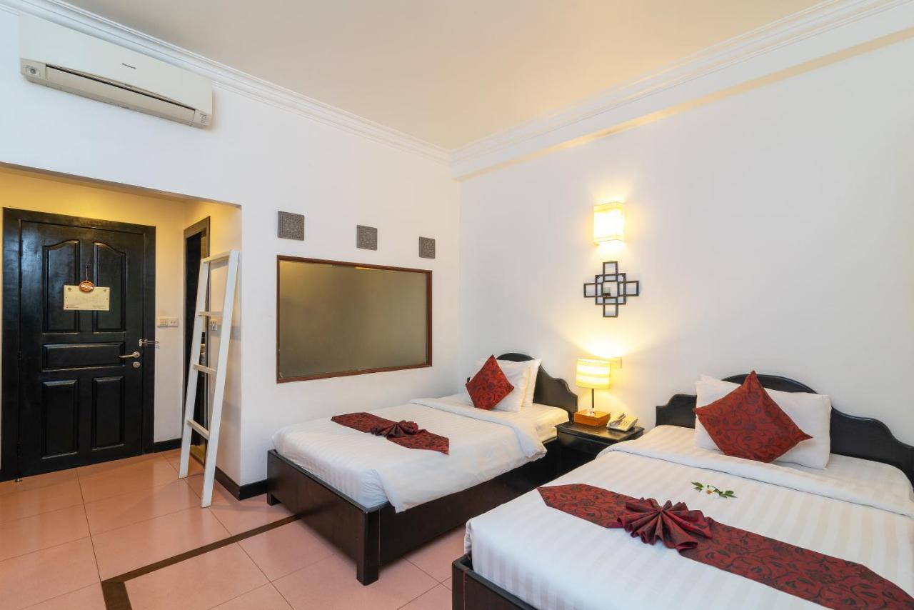 Amber Angkor Villa Hotel&Spa Siem Reap Exteriör bild