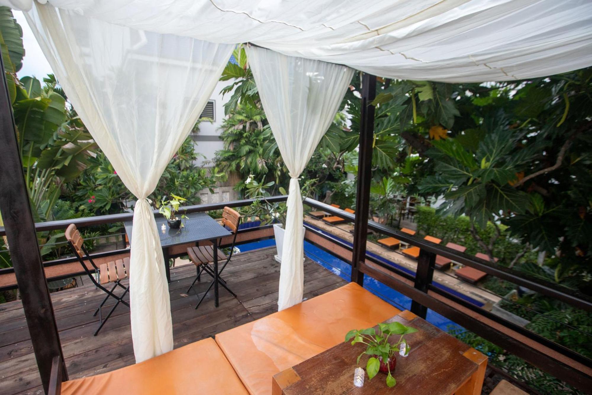 Amber Angkor Villa Hotel&Spa Siem Reap Exteriör bild